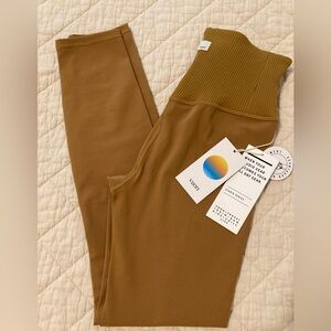 NWT VUORI LEGGINGS